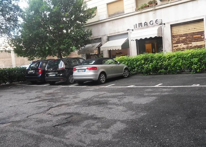 Sacconi Hotel apartamentowy Rzym