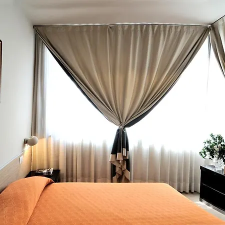 Sacconi Hotel apartamentowy Rzym